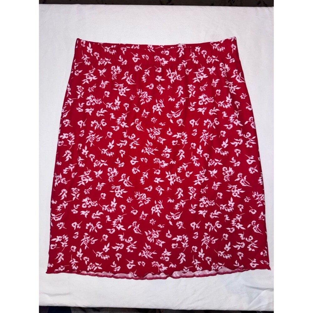 No Boundaries size XS Red Floral Pencil Skirt